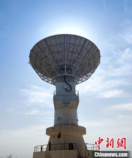 中國電科研制的測控系統?！≈袊娍?供圖