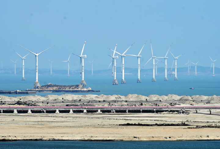 2021年3月9日，三峽福清興化灣海上風電場。新華社記者 林善傳 攝