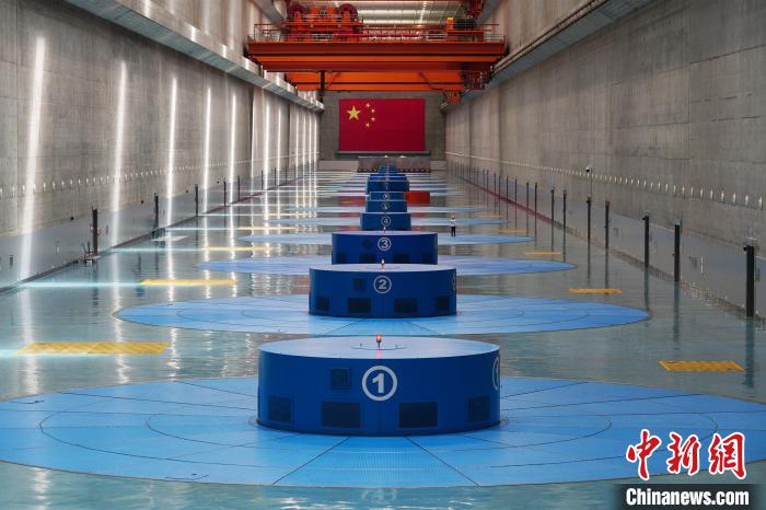 三峽左岸電廠?！￡愋?攝