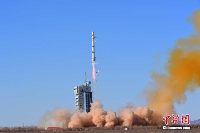 北京時間2023年11月16日11時55分，我國在酒泉衛星發射中心使用長征二號丙運載火箭，成功將新一代海洋水色觀測衛星發射升空，衛星順利進入預定軌道，發射任務獲得圓滿成功。此次任務是長征系列運載火箭第497次飛行。汪江波 攝
