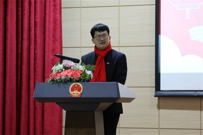 中國駐阿爾及利亞大使李健致辭。中國駐阿爾及利亞大使館供圖