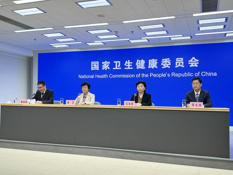 新華全媒+｜加強兒童?？?改善醫療服務——2024年醫療和婦幼健康這樣發力