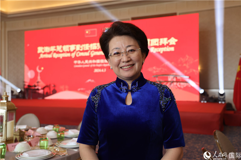 中國駐迪拜第十一任總領事歐渤芊。人民網 閆夢攝