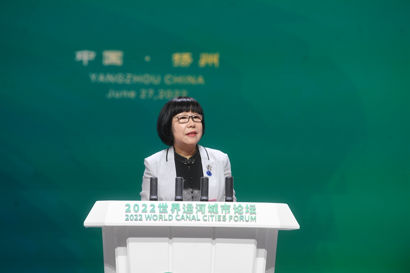 人民網黨委委員、監事會主席唐維紅在大會上發言。邵丹攝