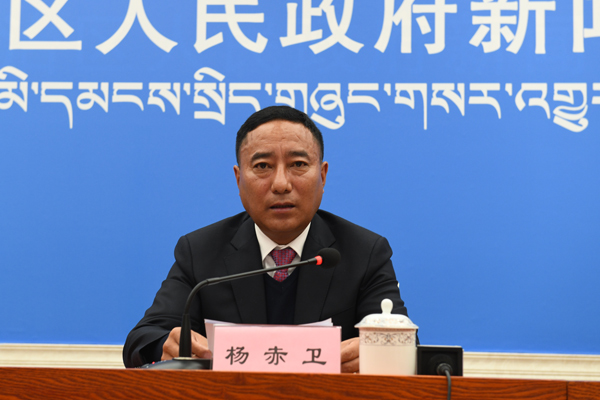 楊赤衛 林芝市常委、政府副市長.JPG