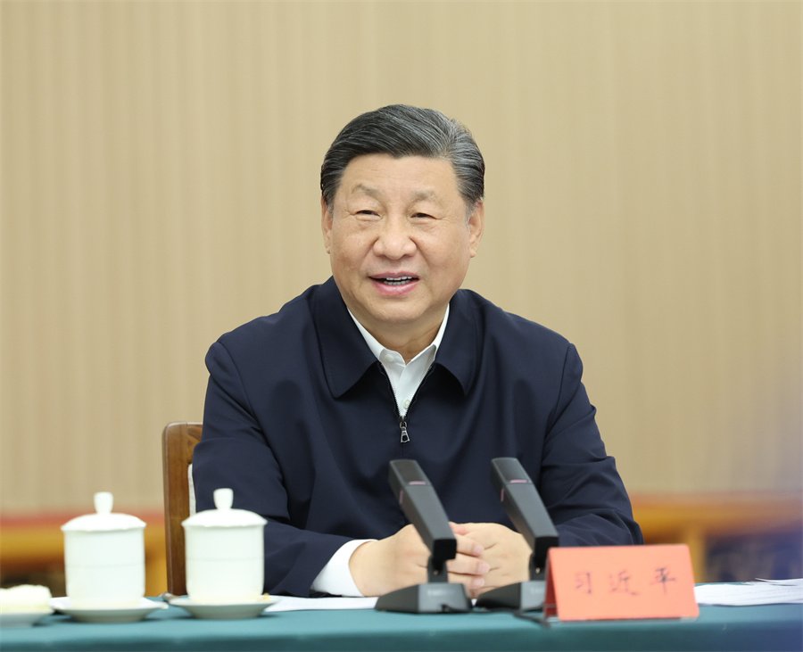 2024年5月23日下午，中共中央總書記、國家主席、中央軍委主席習近平在山東省濟南市主持召開企業和專家座談會并發表重要講話。新華社記者 鞠鵬 攝