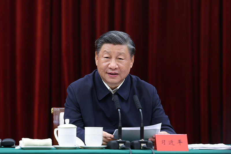 2023年10月12日下午，中共中央總書記、國家主席、中央軍委主席習近平在江西省南昌市主持召開進一步推動長江經濟帶高質量發展座談會并發表重要講話。新華社記者 鞠鵬 攝