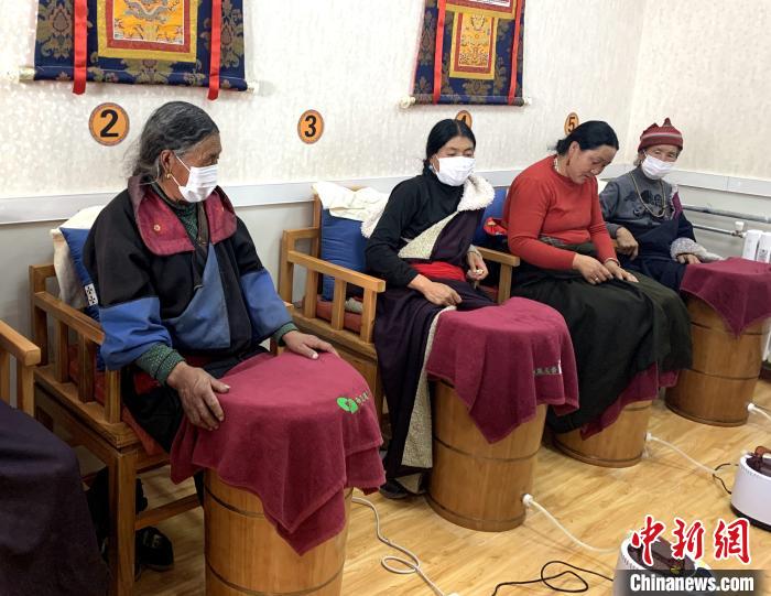 青海藏鄉醫改見聞：公共衛生分片區，濱?！巴庠眰鲙蛶?/></a></div>
                        <div class=