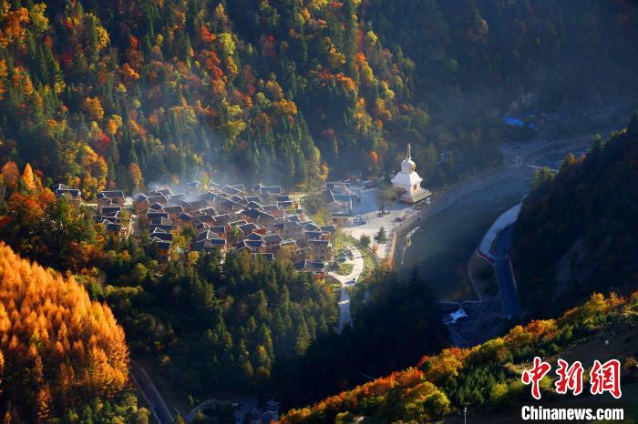 四川黑水縣：村落躍升成景區村民吃上“旅游飯”