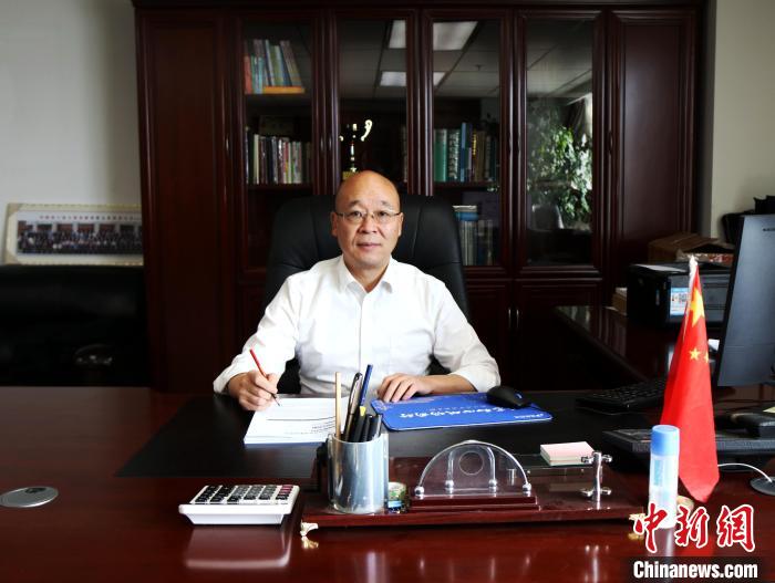 （兩會聲音）全國政協委員王昆：建議氫能源列車落地青藏高原，打造低碳“天路”