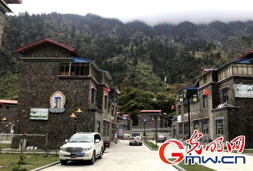 【新時代·美麗幸福新邊疆】網媒記者西藏山南行：記錄雪域變遷，描繪邊疆新顏