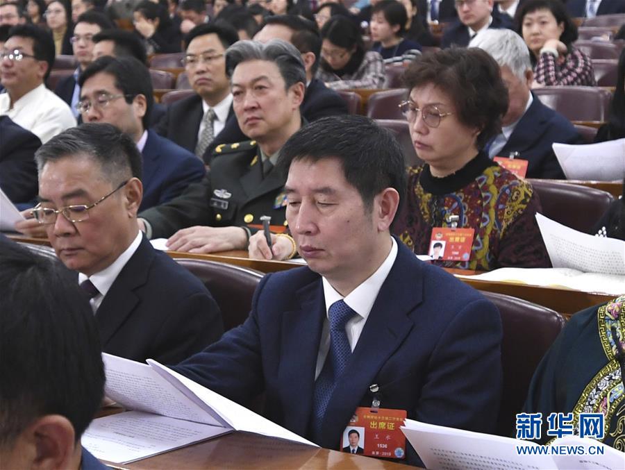 （兩會·圖片故事）（1）全國政協委員王水：推動婦幼健康事業均衡發展
