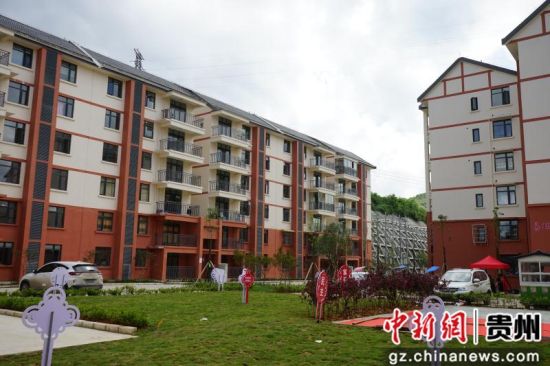 清鎮市2018年易地扶貧搬遷安置點一角。